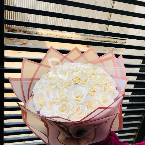 Ivory Grace Bouquet” 🤍✨