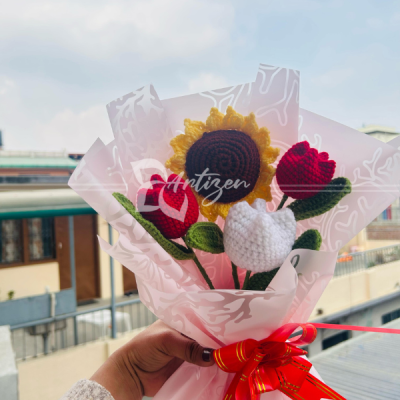 Crochet Combo Flower Bouquet